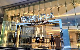 Golden Peak Hotel & Suites